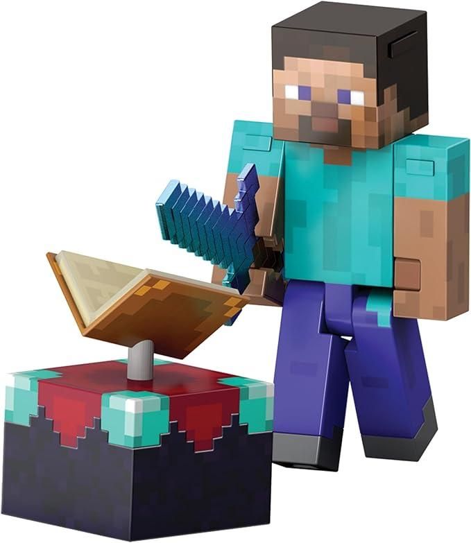 Minecraft - Steve Livello Diamante, action figure alta 14 cm con design pixelato e 3 accessori inclusi, personaggio dal videogioco da collezione,Mattel,Eta 6+