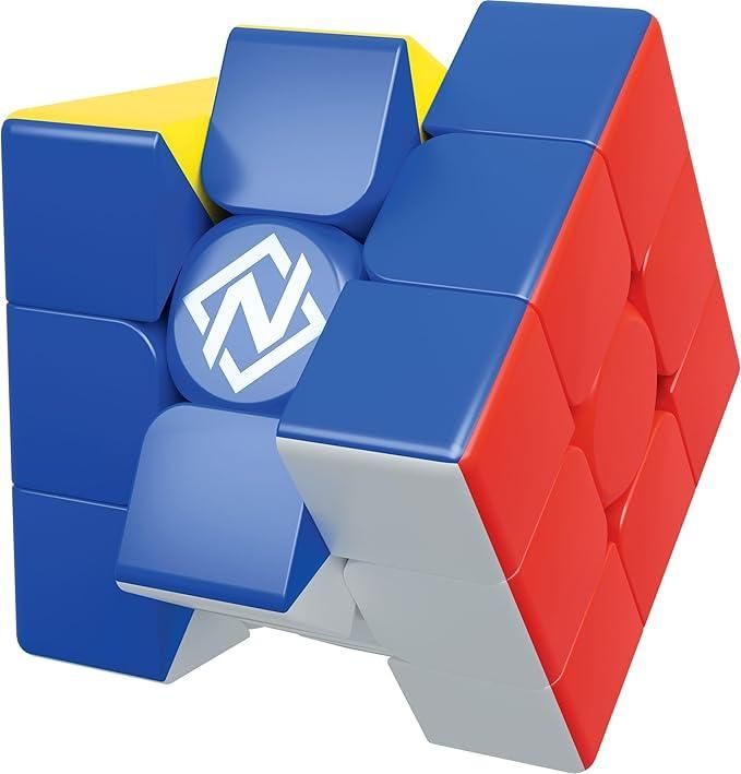 Nexcube 3x3 Classic, Cubo per Speedcuber, Massima Velocità, Senza adesivi con Riposizionamento Preciso e doppio sistema di regolazione,Goliath,Età 8+