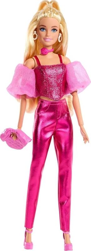 Barbie Deluxe Style Doll #5 in Metallic Pink Outfit, Blonde Hair, Sparkly Corset Top and Shiny Pants with Accessories Like Rose Necklace and Handbag,MAttel,Eta 3+