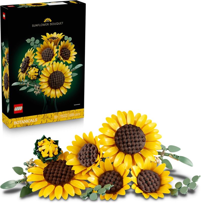 LEGO Botanicals Bouquet di Girasoli - Set di Fiori Artificiali per Adulti - Girasoli Finti e Steli di Eucalipto , Eta 18+