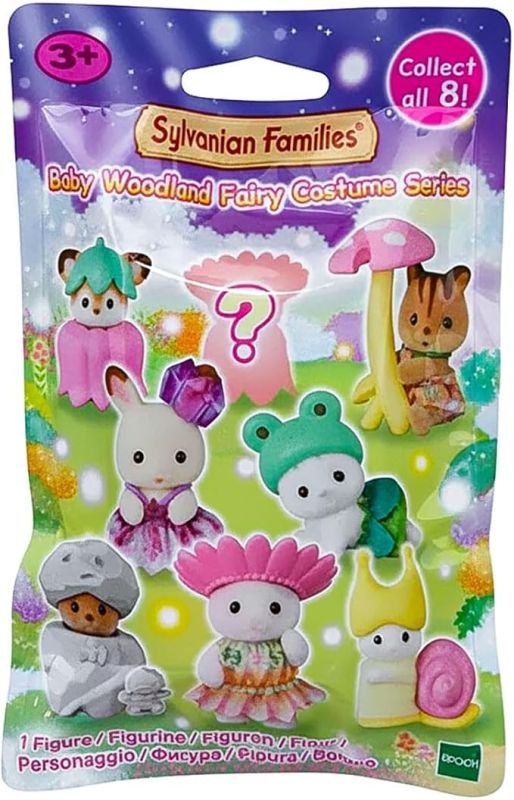 Sylvanian Families Personaggio da collezione Baby woddland fairy costume , 1 Bustina a sopresa personaggio casuale,Epoch Eta 3+