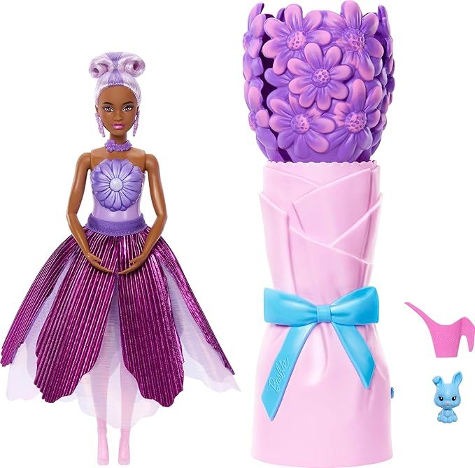 Barbie Petal Pop, bambola profumata con abito floreale viola e accessori, sorpresa bouquet con coniglietto e accessori come annaffiatoio, collana e orecchini,Mattel,Eta 3+
