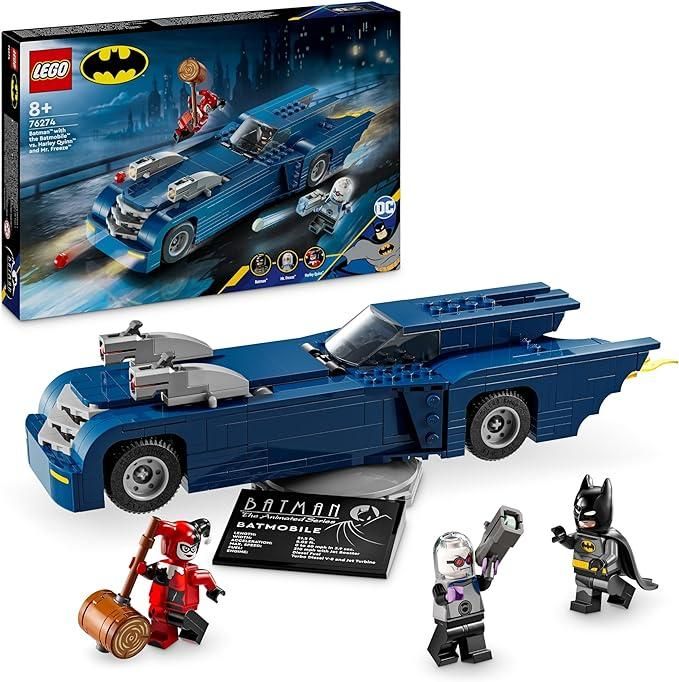 LEGO DC Batman con Batmobile vs. Harley Quinn e Mr. Freeze, Macchina Giocattolo da Costruire del Supereroe della Serie Animata con 3 Minifigure, Gioco per Bambini da 8 Anni, Regalo da Collezione